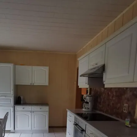Chalet Mit Sechs Schlafzimmern-whirlpool